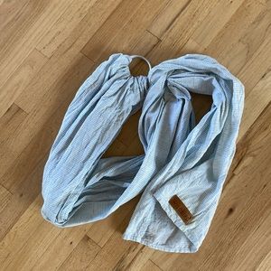 Wildbird Linen Ring Sling baby carrier, Green/white striped